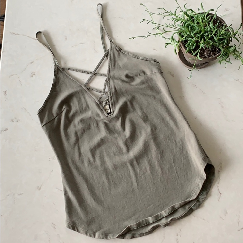 Express One Eleven Criss Cross Top